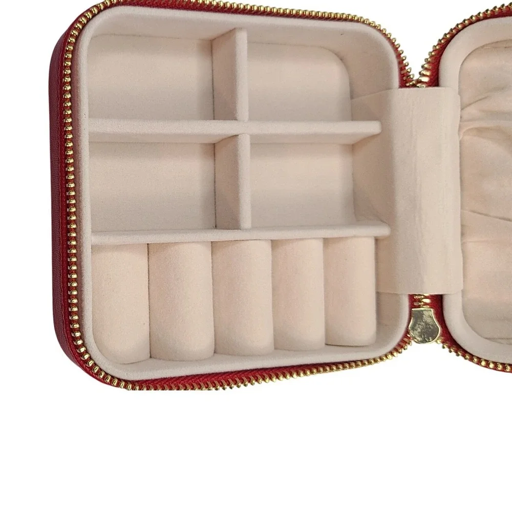 ON 34TH Red Saffiano Faux Leather Jewelry Travel Organizer Case Zippered‎ Pouch